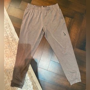 Nike yoga Dri-FIT Men’s jogger pants